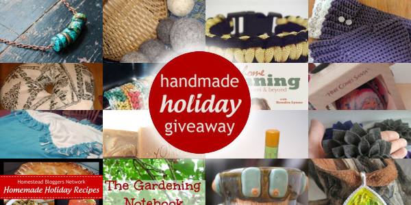 Holiday Giveaway header