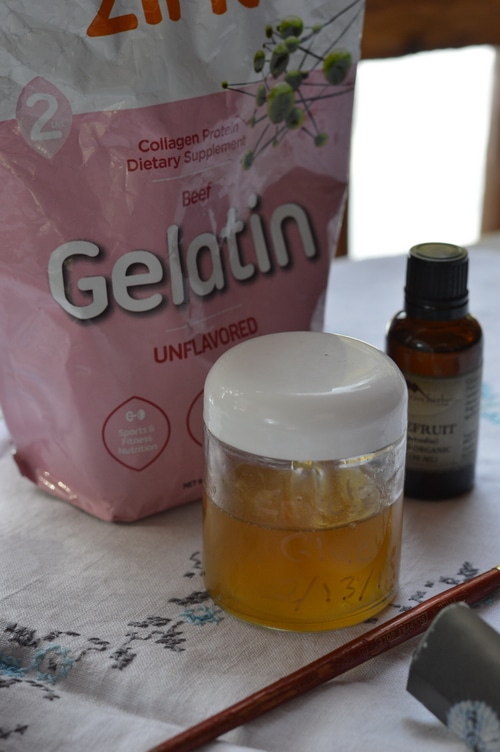 DIY Envelope Glue That’s Lickable, Acidfree, and Kosher Joybilee