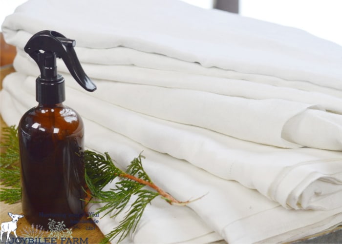 DiY Linen spray for Ironing Household Linens and Freshening Your Home
