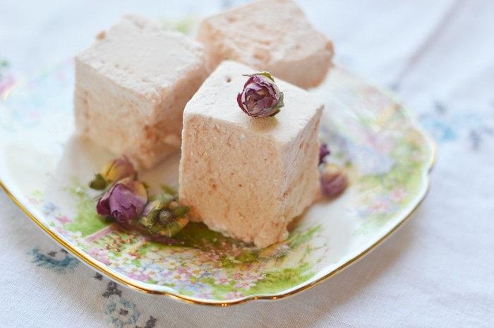 These healthy marshmallows are made with roses. They are a sweet, light finish to a meal, that also helps with digestion, reduces inflammation, and lifts the mood.