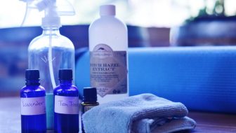 Easy DIY Yoga Mat Spray to Keep Your Exercise Mat Fresh and Disinfected