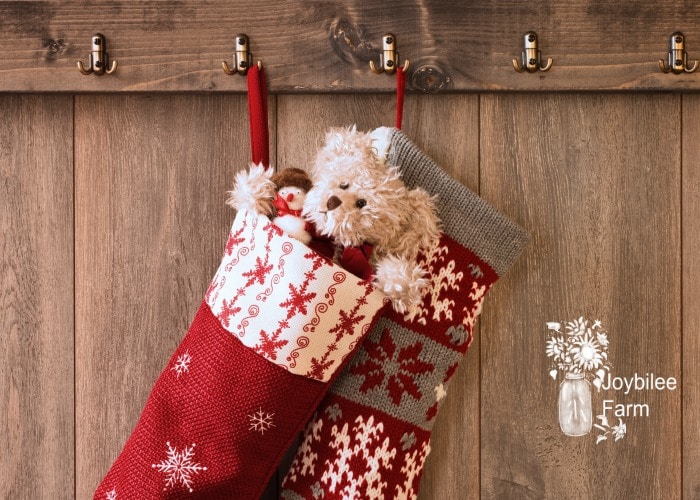 https://joybileefarm.com/wp-content/uploads/2018/12/Christmas-Stockings-feature.jpg