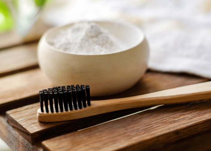 Remineralizing Natural Tooth Powder with Myrrh Neem Clove – Iber! Naturals